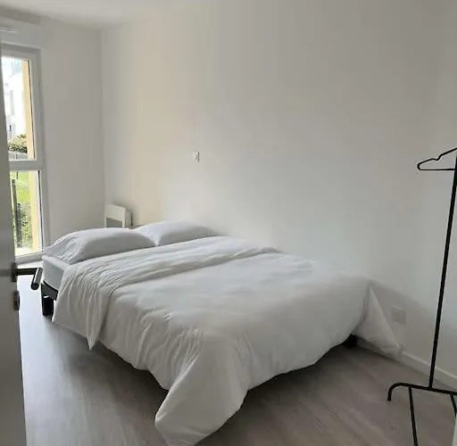 Proche Gare Et Centre-ville 昂热